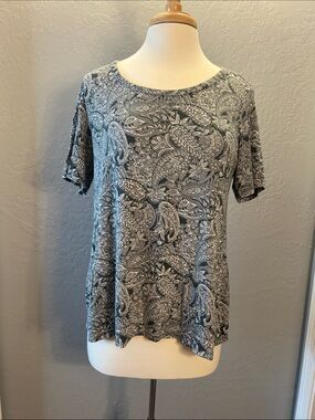 Westport Grey Tee with Paisley Design